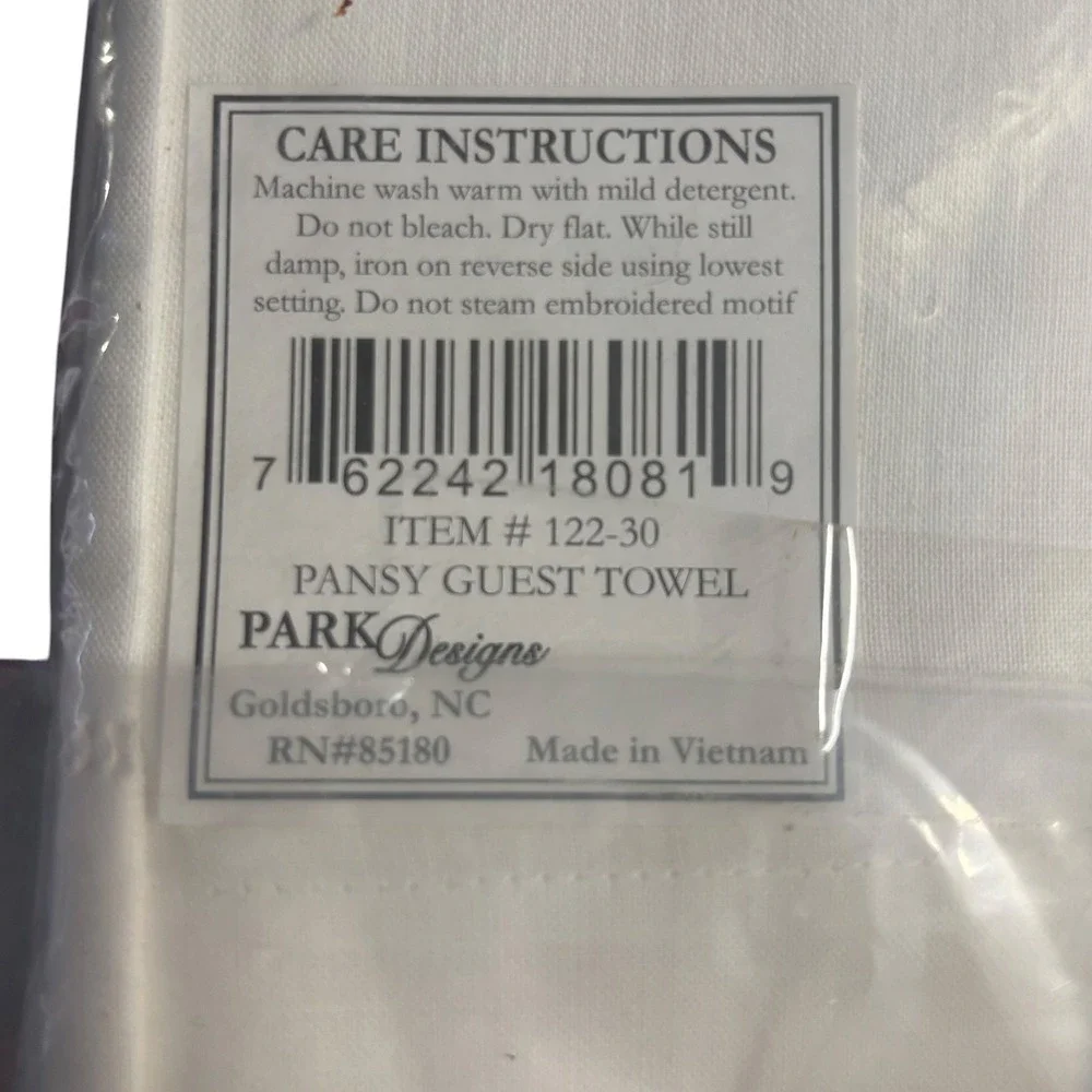 Park Designs Pansy Guest‎ Towel Hand Embroider White Hemstitch Floral 122-30 NEW